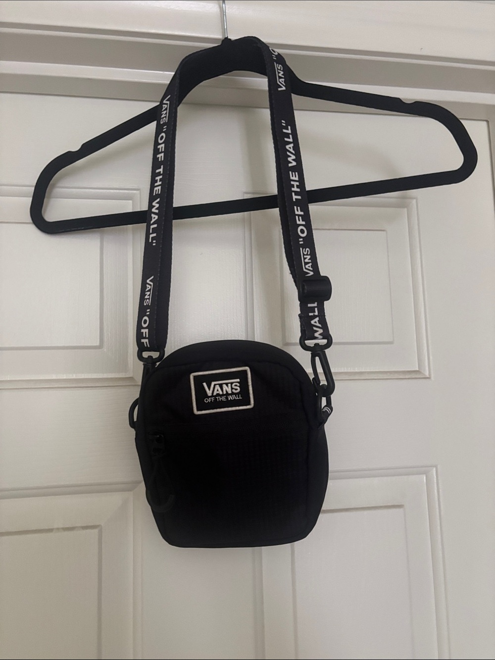 Vans Black Mini Crossbody Belt Bag with Logo Strap